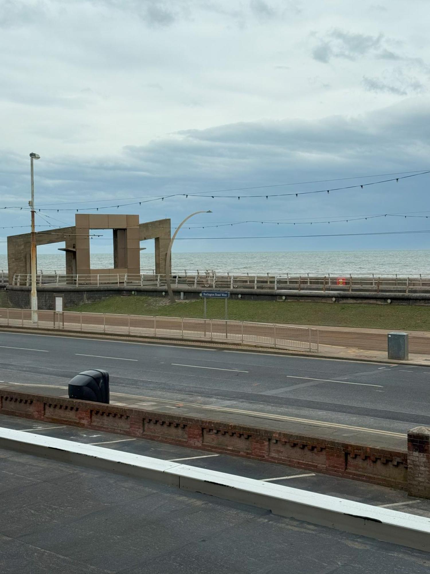 Coastal Plaza Hotel Blackpool Exterior foto